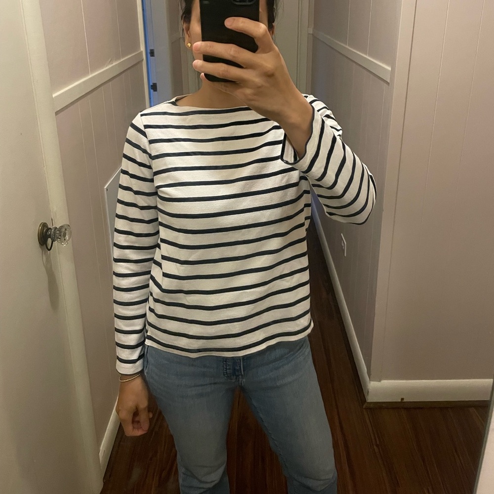 Uniqlo parisian sweater